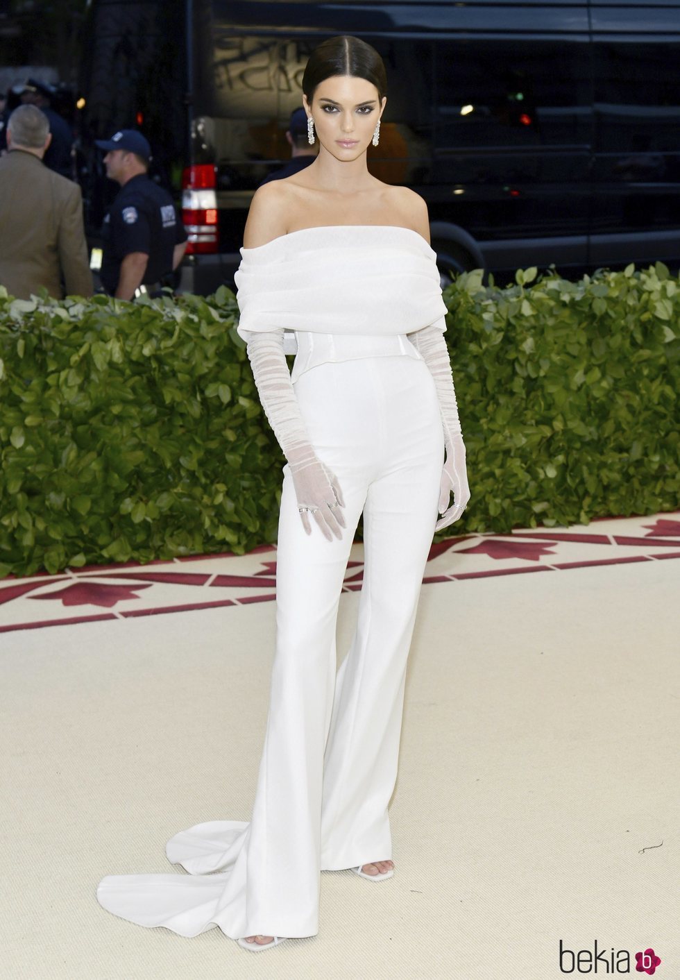 Kendall Jenner en la alfombra roja de la Gala MET 2018