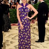 Poppy Delevingne en la alfombra roja de la Gala MET 2018