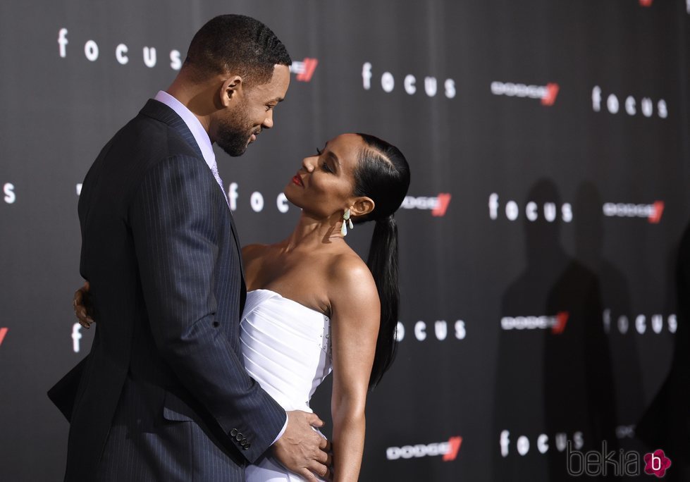 Will Smith y su esposa, Jada Pinkett Smith, en la premiere de 'Focus'