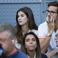 Feliciano López y Sandra Gago viendo un partido del Madrid Open 2018