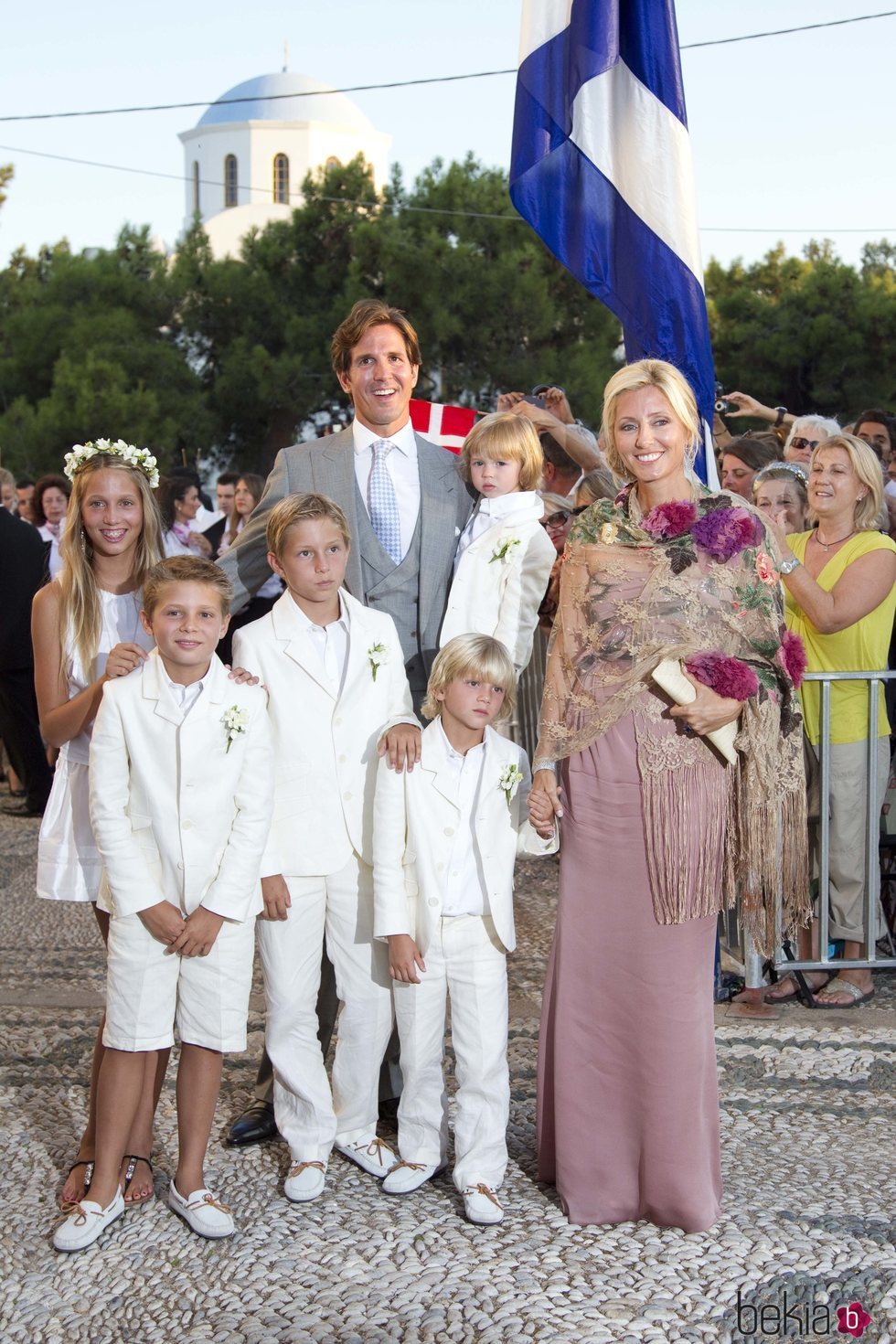 Los Príncipes Pablo y Marie Chantal de Grecia junto a todos sus hijos