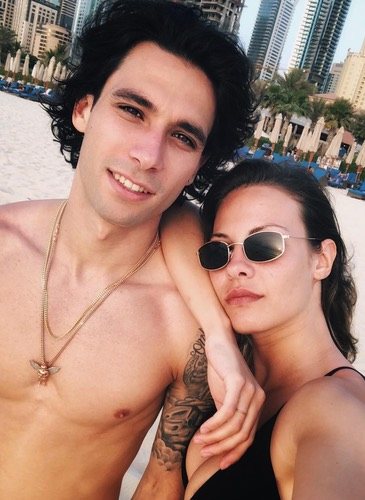 Jessica Bueno y Jota Peleteiro, dos enamorados en Dubái