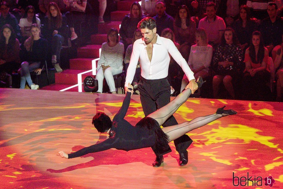 Javier Hernanz en su primera actuación de 'Bailando con las estrellas'