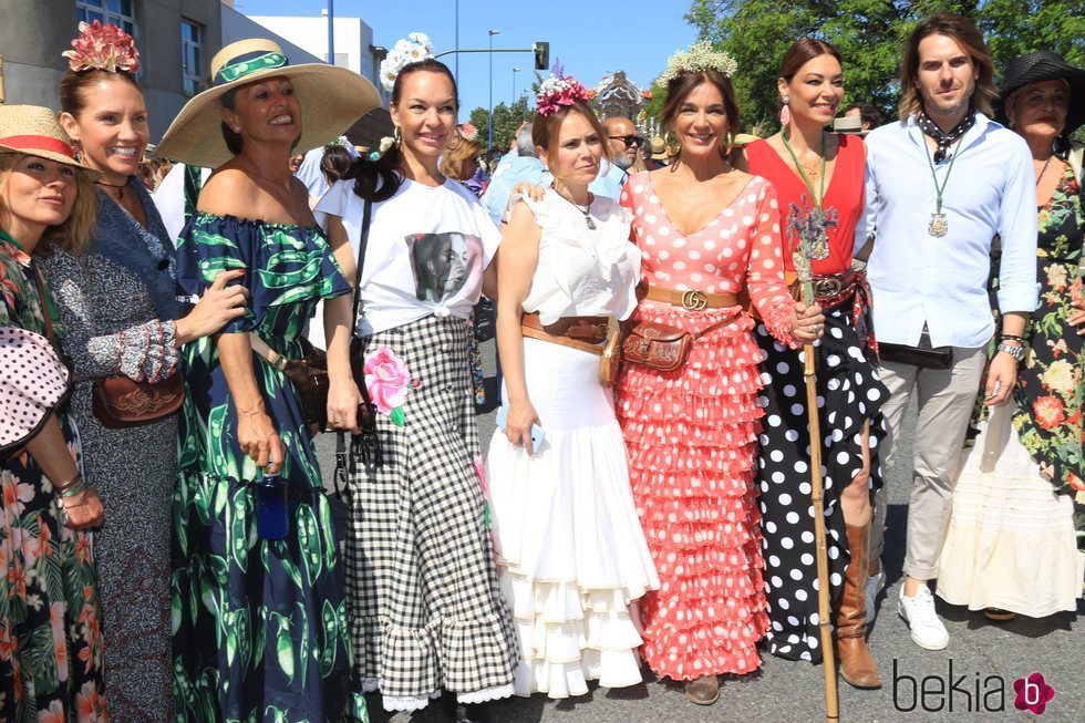 Raquel Bollo y Lucía Hoyos en El Rocío 2018