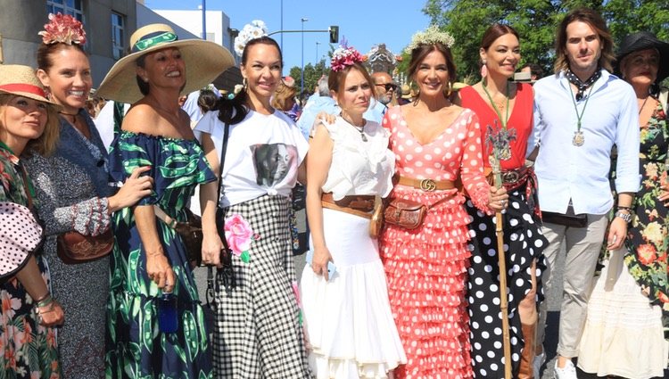 Raquel Bollo y Lucía Hoyos en El Rocío 2018