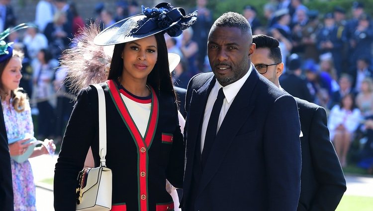 Idris Elba y Sabrina Dhowre en la boda del Príncipe Harry y Meghan Markle