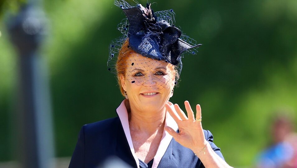 Sarah Ferguson llegando a la boda del Príncipe Harry y Meghan Markle