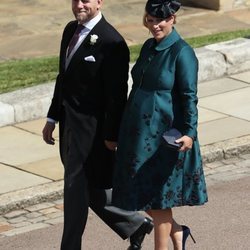 Zara Phillips y su marido Mike Tindall llegando a la boda del Príncipe Harry y Meghan Markle