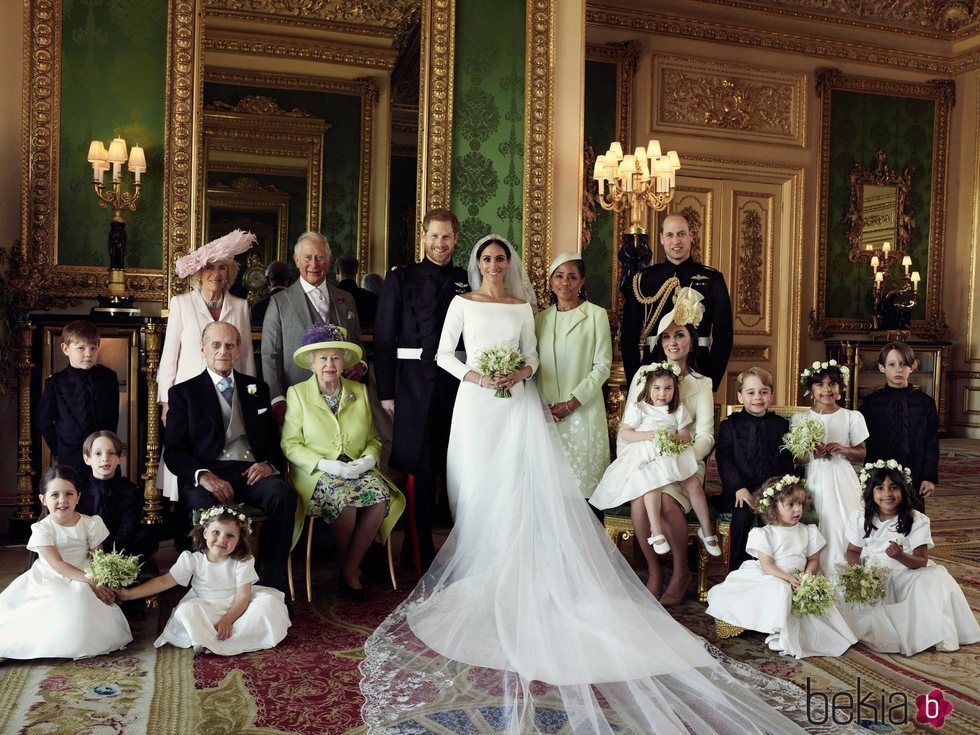 Retrato oficial de la boda del Príncipe Harry con Meghan Markle