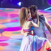 David Bustamante y Yana Olina mirándose durante su segunda actuación de 'Bailando con las estrellas'