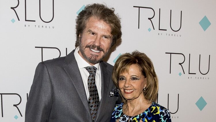 Bigote Arrocet y María Teresa Campos en la presentación de la colección de joyas de Terelu Campos