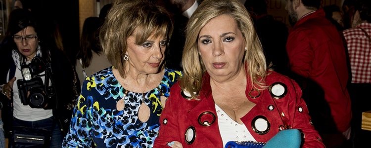 María Teresa Campos y Carmen Borrego llegando juntas a la presentación de la colección de joyas de Terelu Campos