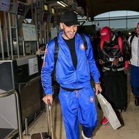 El hermano de Karim Benzema en el aeropuerto Adolfo Suárez