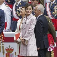 La Reina Letizia presidiendo el desfile de las Fuerzas Armadas en Logroño