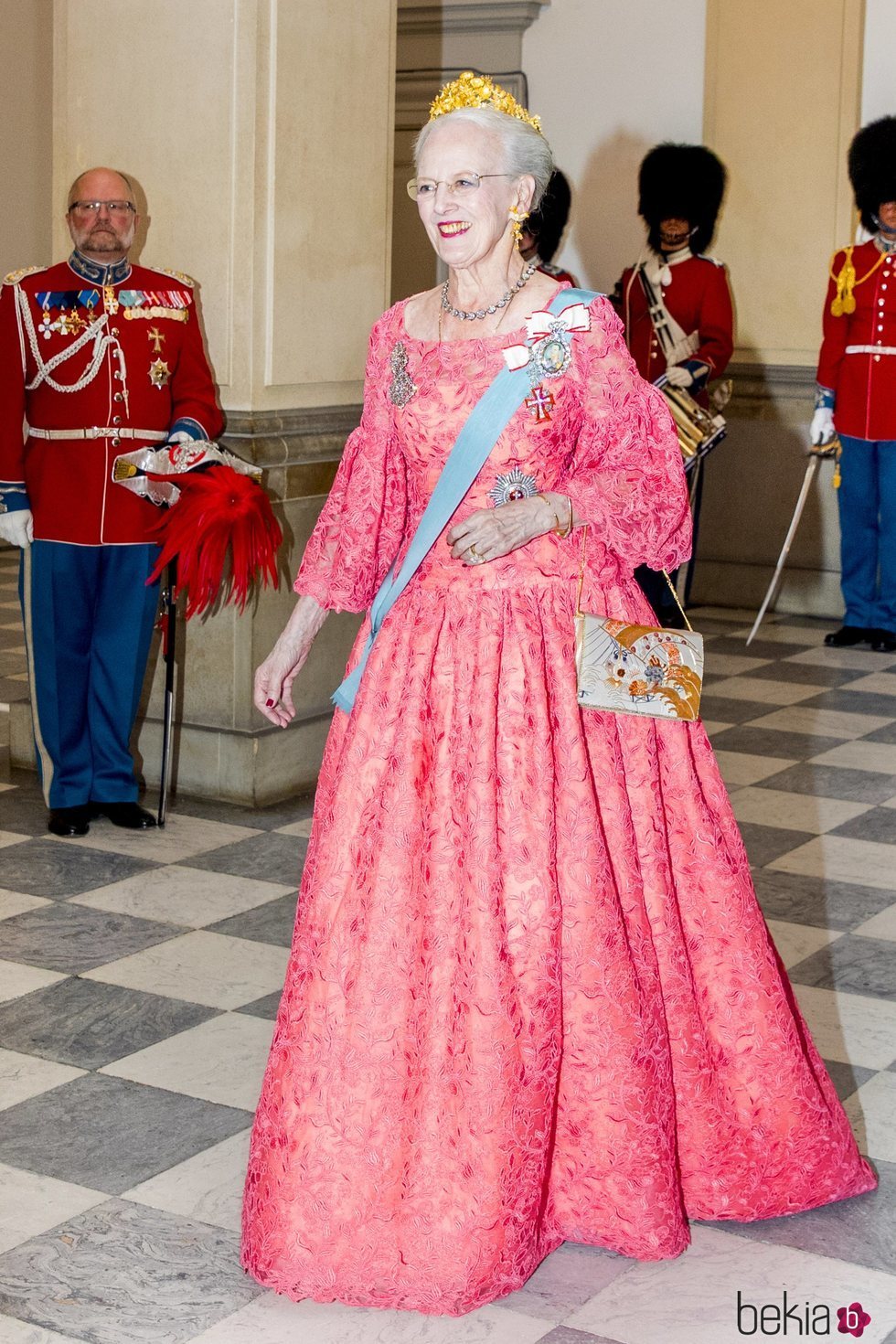 La Reina Margarita de Dinamarca en la cena de gala del 50 cumpleaños de Federico de Dinamarca