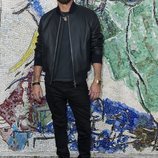 Justin Theroux en Louis Vuitton Cruise 2019