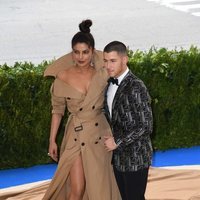 Nick Jonas y Priyanka Chopra en la Gala del Met 2017