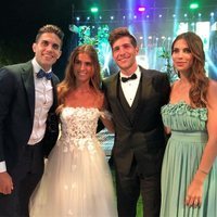 Melissa Jiménez y Marc Bartra en la boda de Sergi Roberto y Coral Simanovich