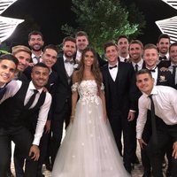 Algunos jugadores de fútbol en la boda de Sergi Roberto y Coral Simanovich