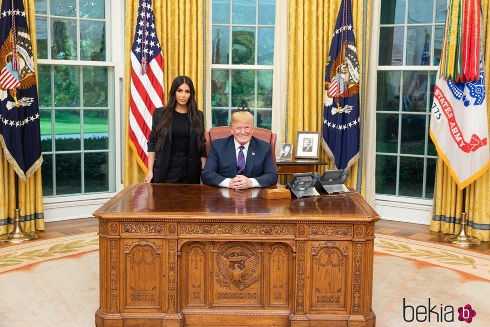 Kim Kardashian reunida con Donald Trump en la Casa Blanca