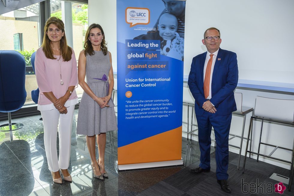 La Reina Letizia con Dina Mired de Jordania en la Union for International Cancer Control