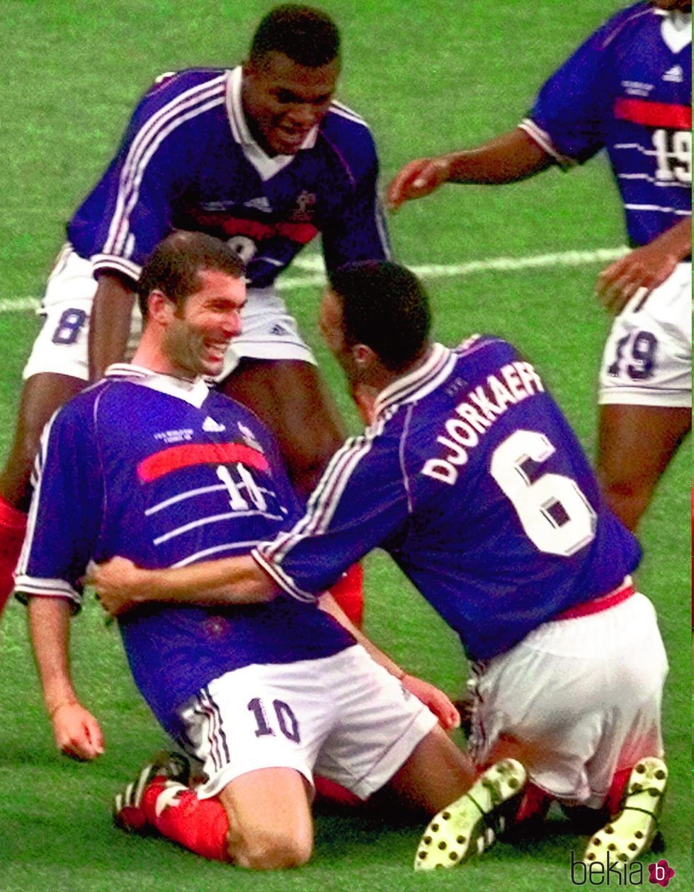 Zidane celebrando un gol en el Mundial de 1998