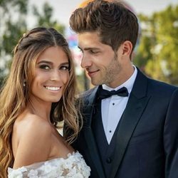 Coral Simanovich y Sergi Roberto durante su boda