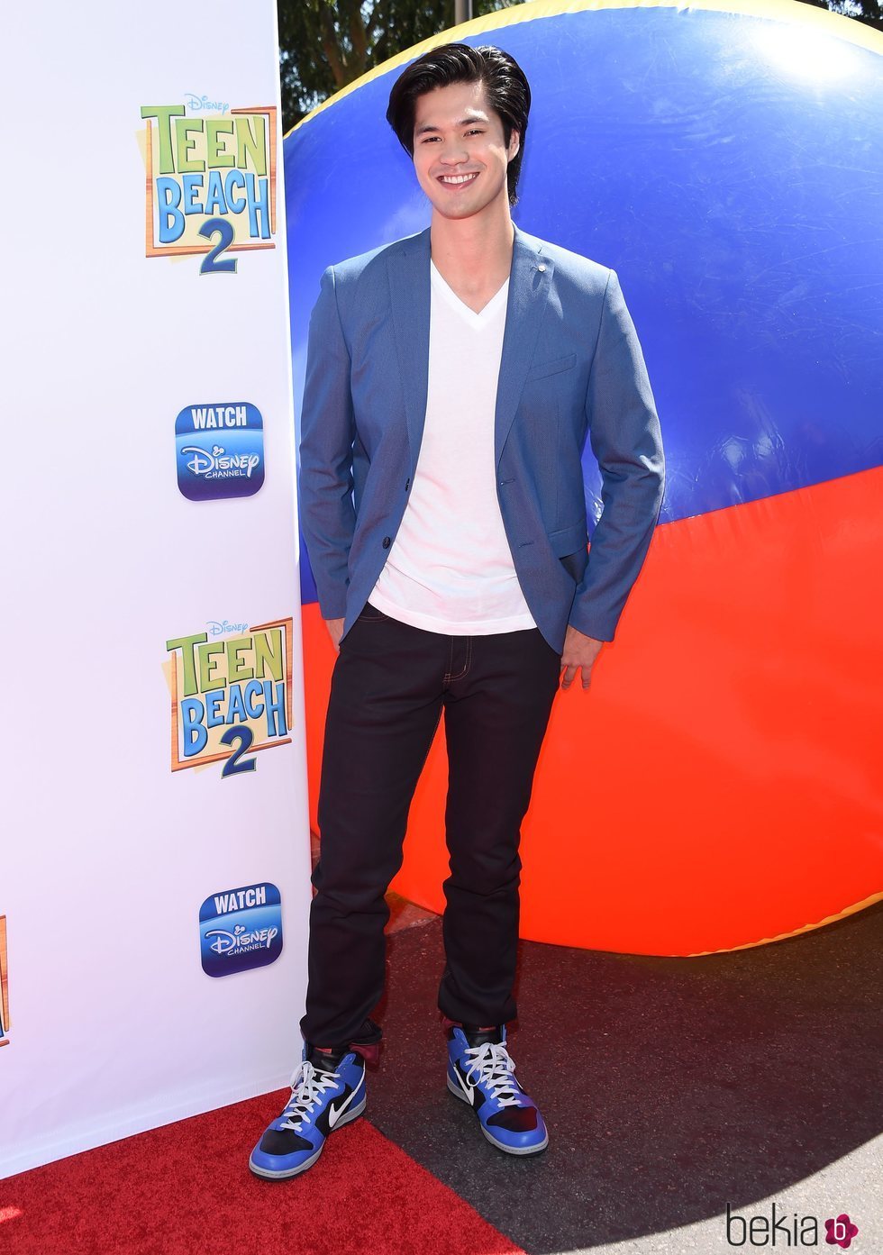 Ross Butler en la premier de la película 'Teen Beach 2'