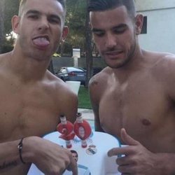 Lucas y Theo Hernández en el 20 cumpleaños del último