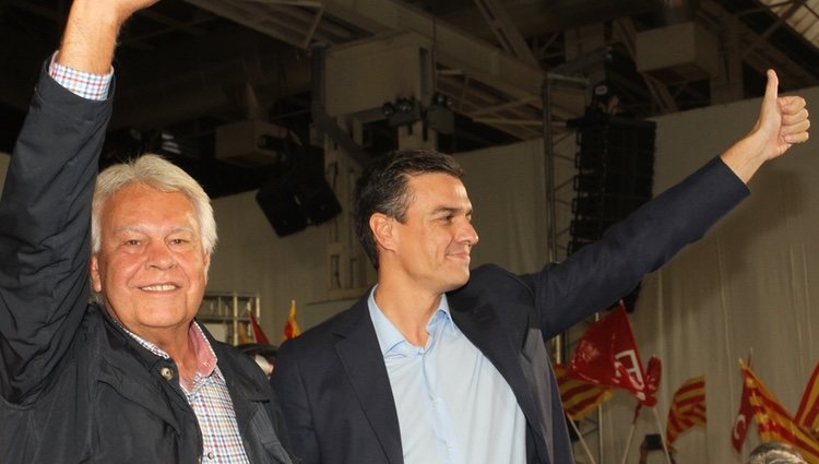 Pedro Sánchez y Felipe Gónzalez