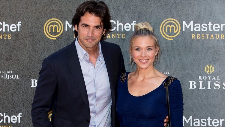 Patricia Montero y Álex Adrover en la inauguración del restaurante de 'MasterChef' en Madrid