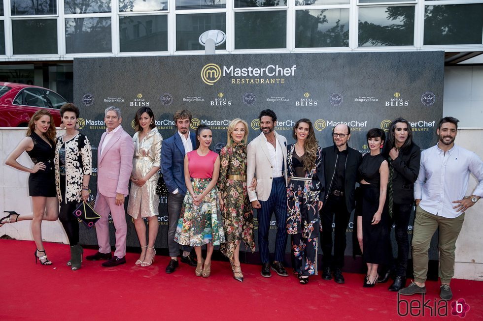 Los concursantes de 'MasterChef Celebrity' en la inauguración del restaurante de 'MasterChef' en Madrid