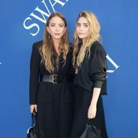 Mary-Kate y Ashley Olsen en los Premios CFDA 2018