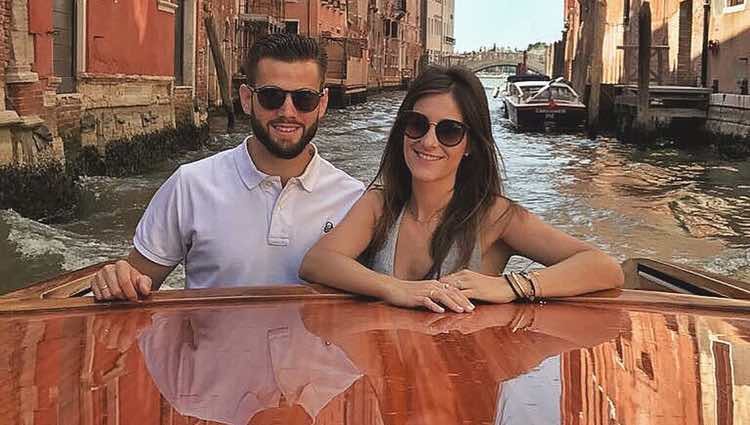 Nacho Fernández y María Cortés navegando por los canales de Venecia