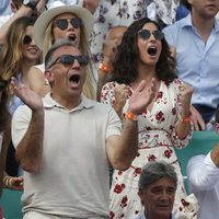 Xisca Perelló celebrando uno de los puntos de Rafa Nadal en Roland Garros 2018