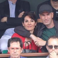 Zinedine Zidane y su mujer Véronique Fernández viendo la final de Ronald Garros 2018