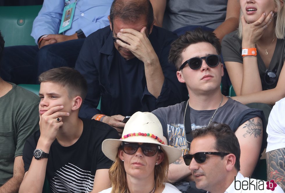 Romeo y Brooklyn Beckham disfrutan de la final del Roland Garros 2018