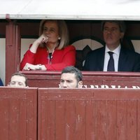 Fátima Báñez y Ángel Garrido en la Corrida de la Prensa 2018