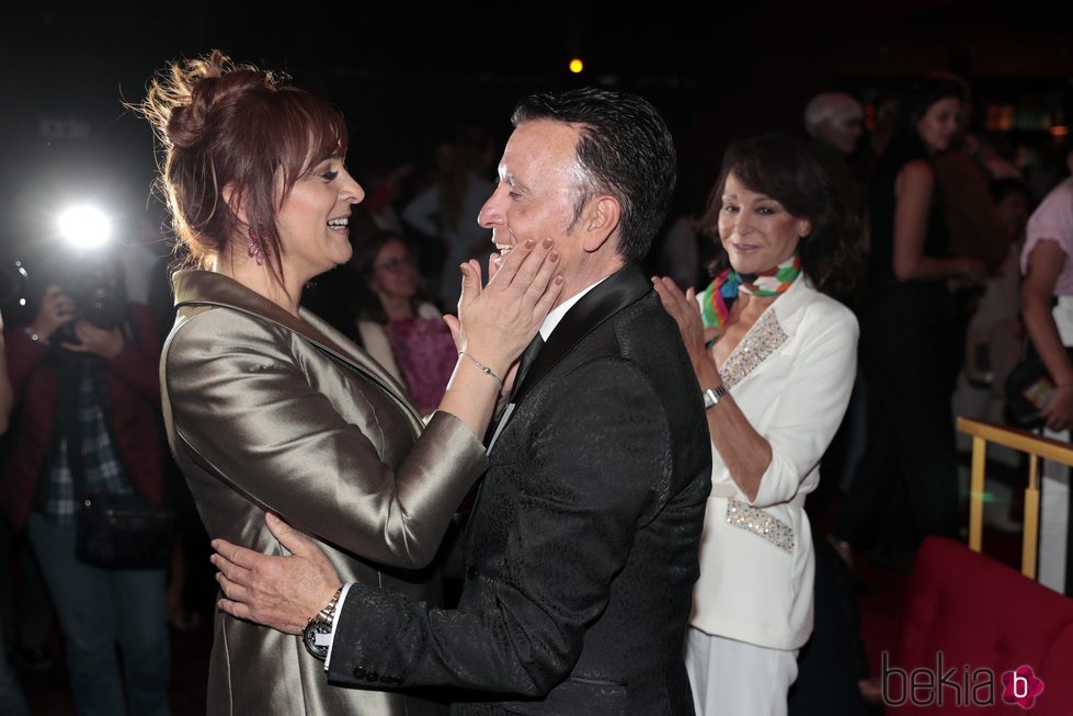 José Ortega Cano con Ana María Aldón en su graduación