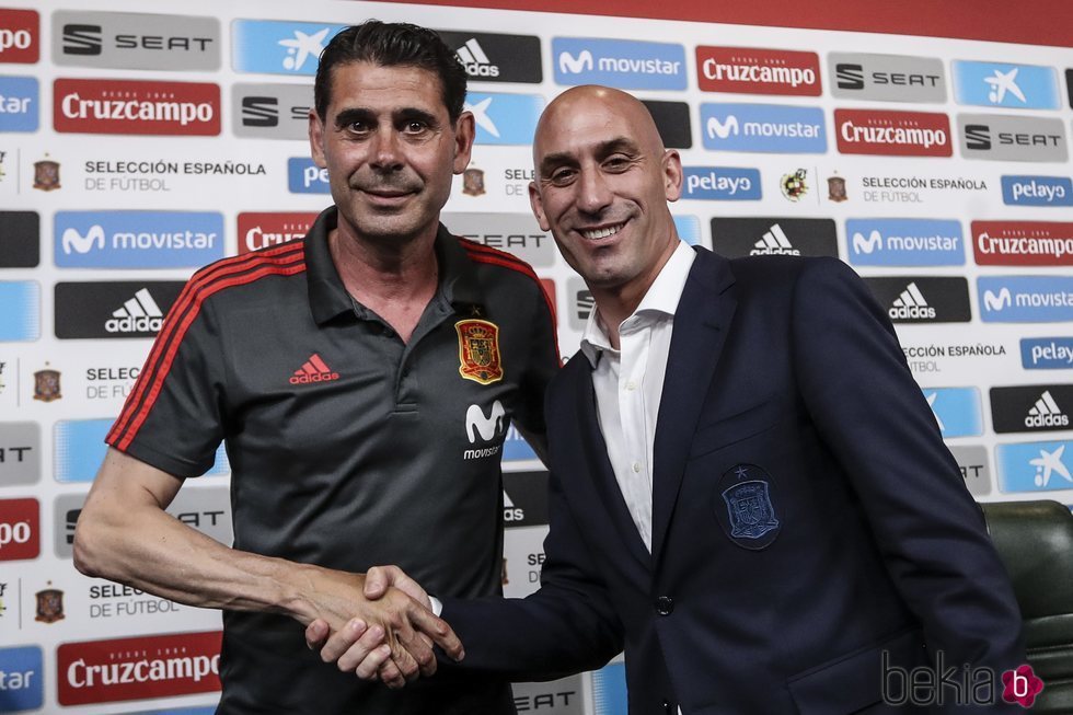 Fernando Hierro junto a Luis Rubiales