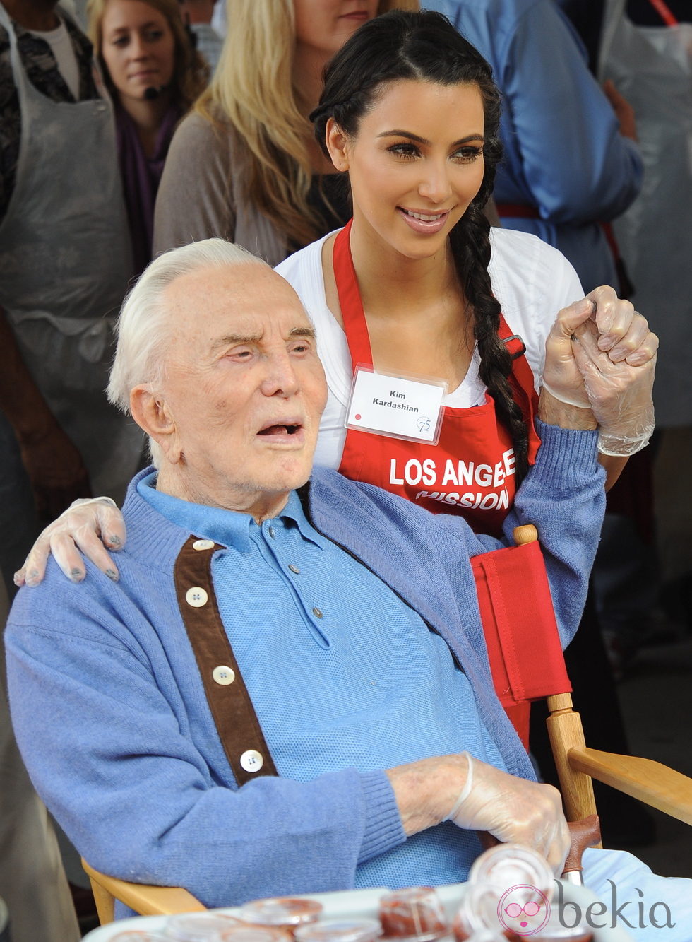 Kirk Douglas y Kim Kardashian en Acción de Gracias