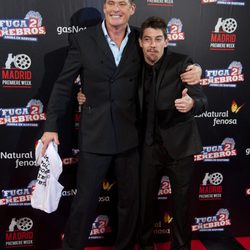 David Hasselhoff y Adrián Lastra en el estreno de 'Fuga de cerebros 2' en la 'Madrid Premiere week'