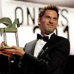 Paco León con su Premio Ondas 2011