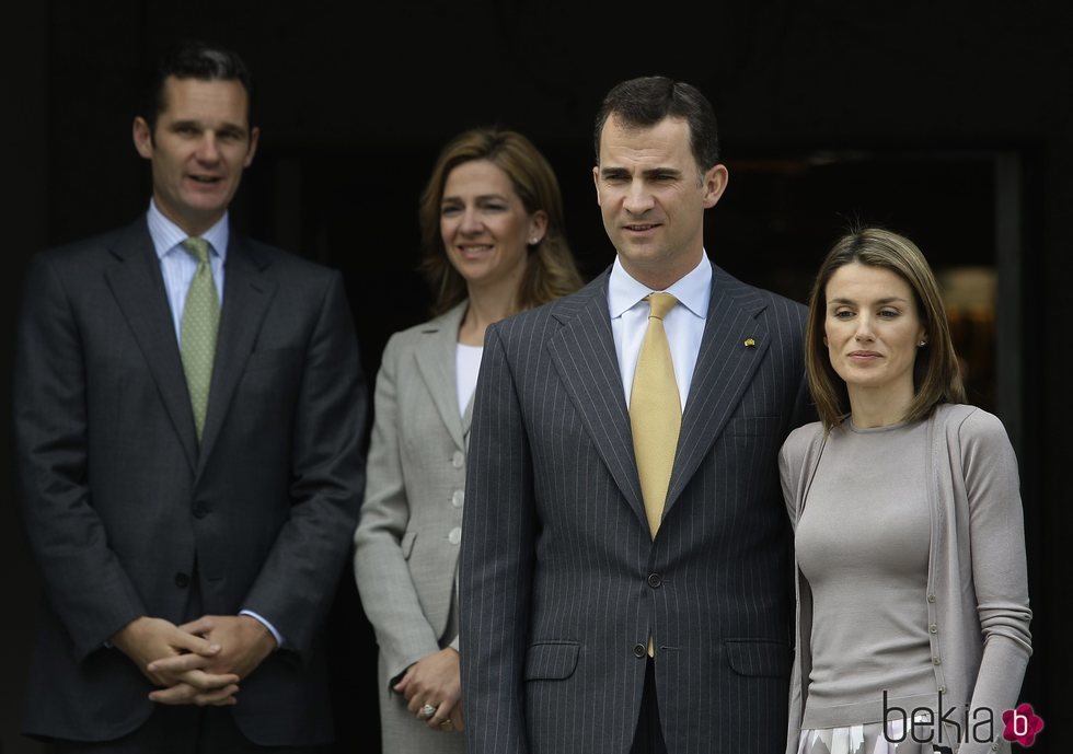 La Infanta Cristina e Iñaki Urdangarin con los Reyes Felipe y Letizia