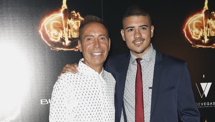 Maestro Joao y Luismi en la Fiesta FInal de 'Supervivientes 2018'