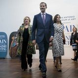 Los Reyes Felipe y Letizia visitando el Museo de Arte de San Antonio