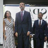 Los Reyes Felipe y Letizia en su visita al Museo de Arte de San Antonio