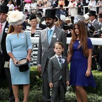 Mohammed bin Rashid Al Maktoum con la Princesa Haya de Jordania e hijos en Ascot 2018