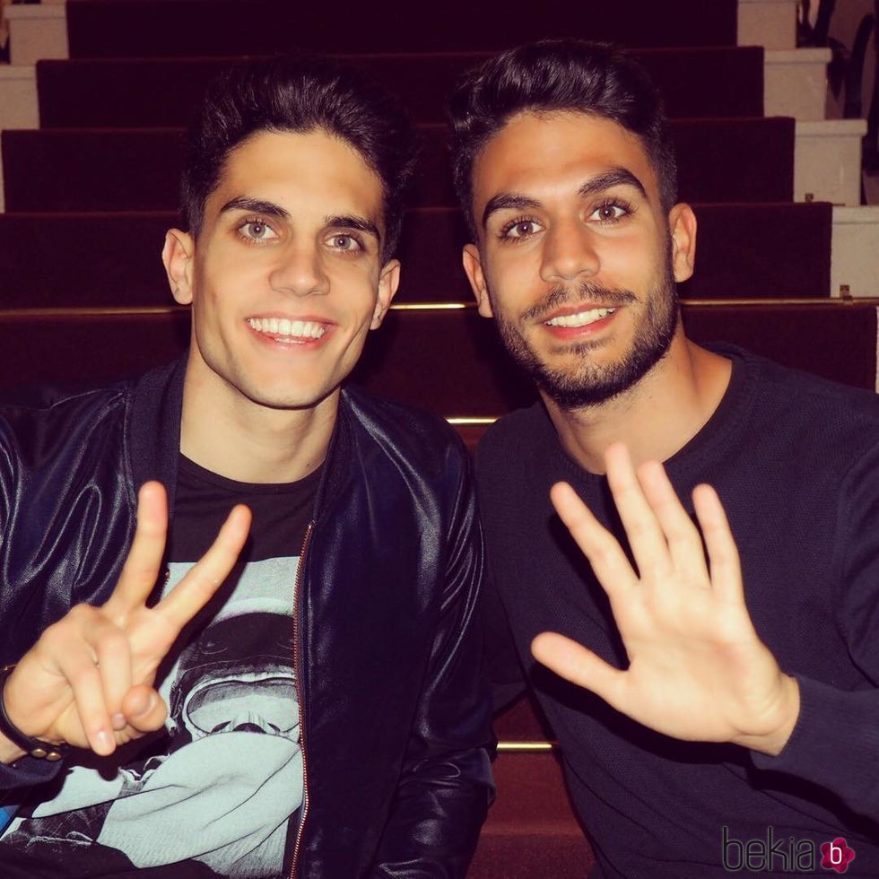 Marc y Èric Bartra durante su 25 cumpleaños