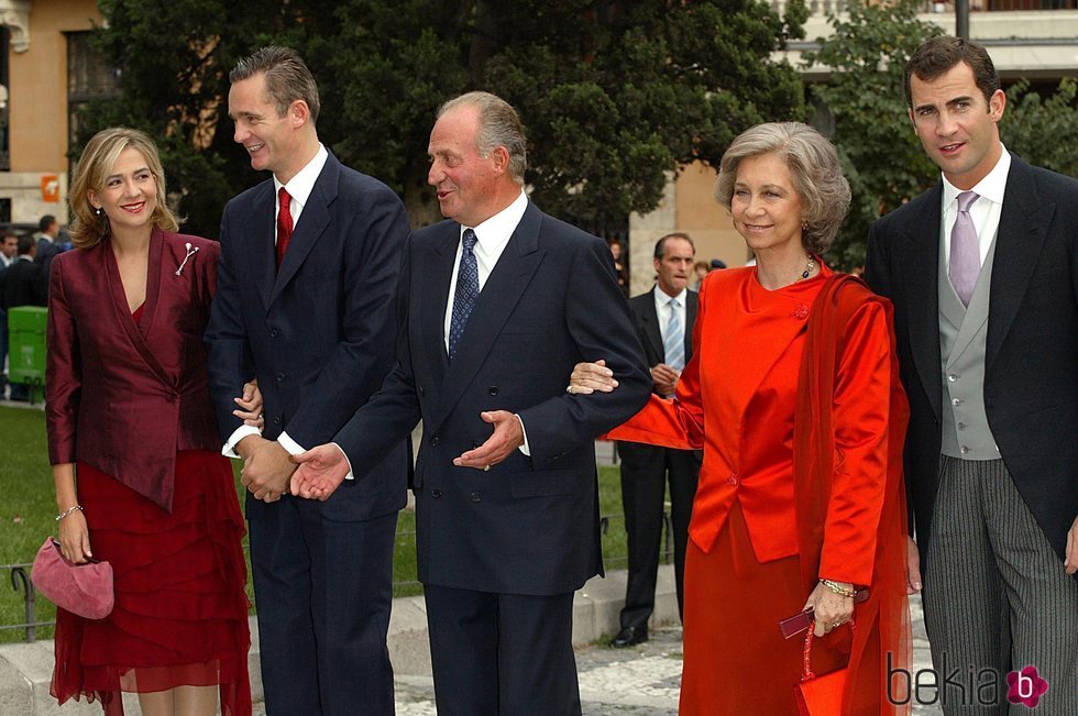 La Infanta Cristina, Iñaki Urdangarin, los Reyes Juan Carlos y Sofía y el Rey Felipe